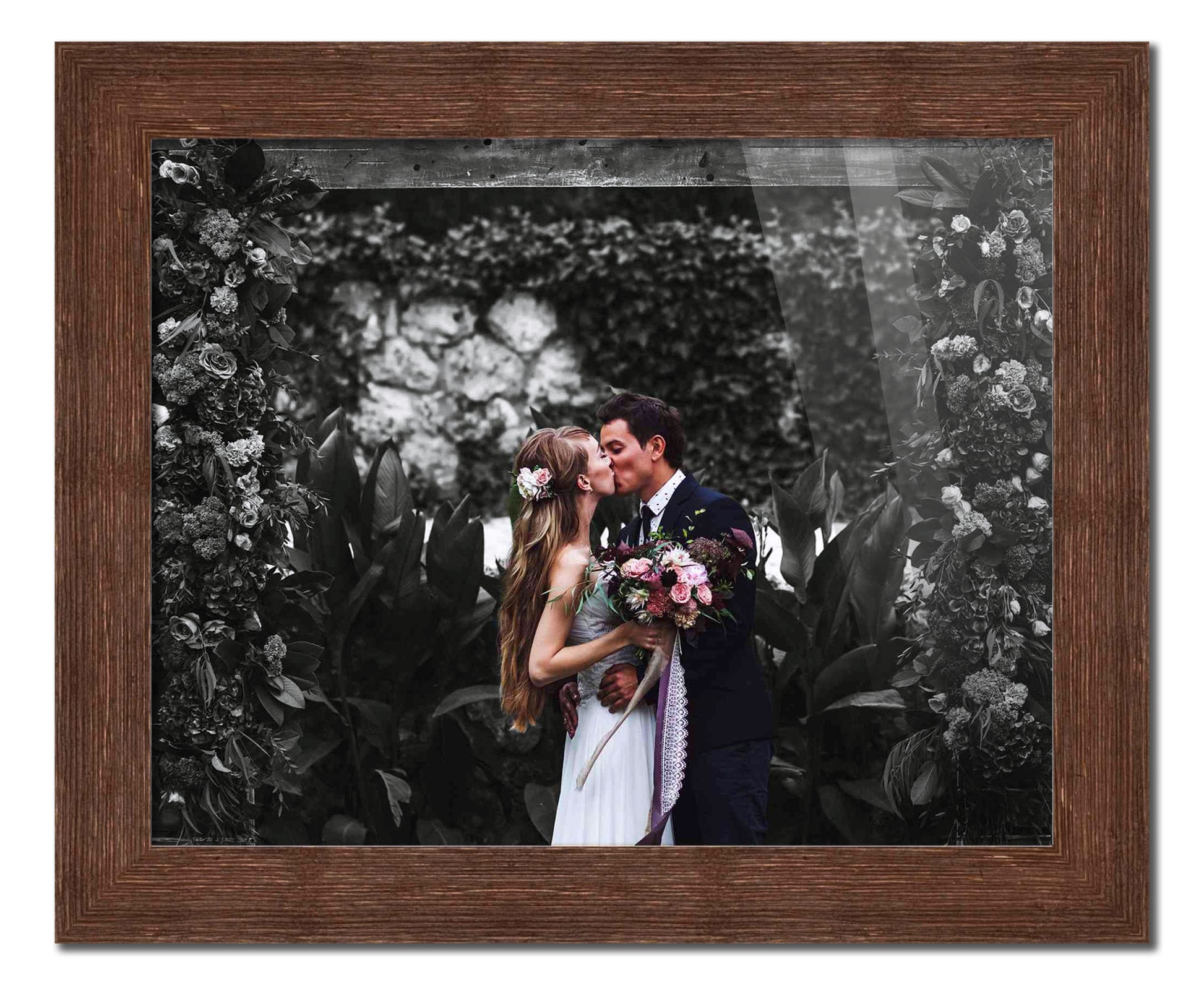 Brown Movie Poster Frame (Style 3) - close up