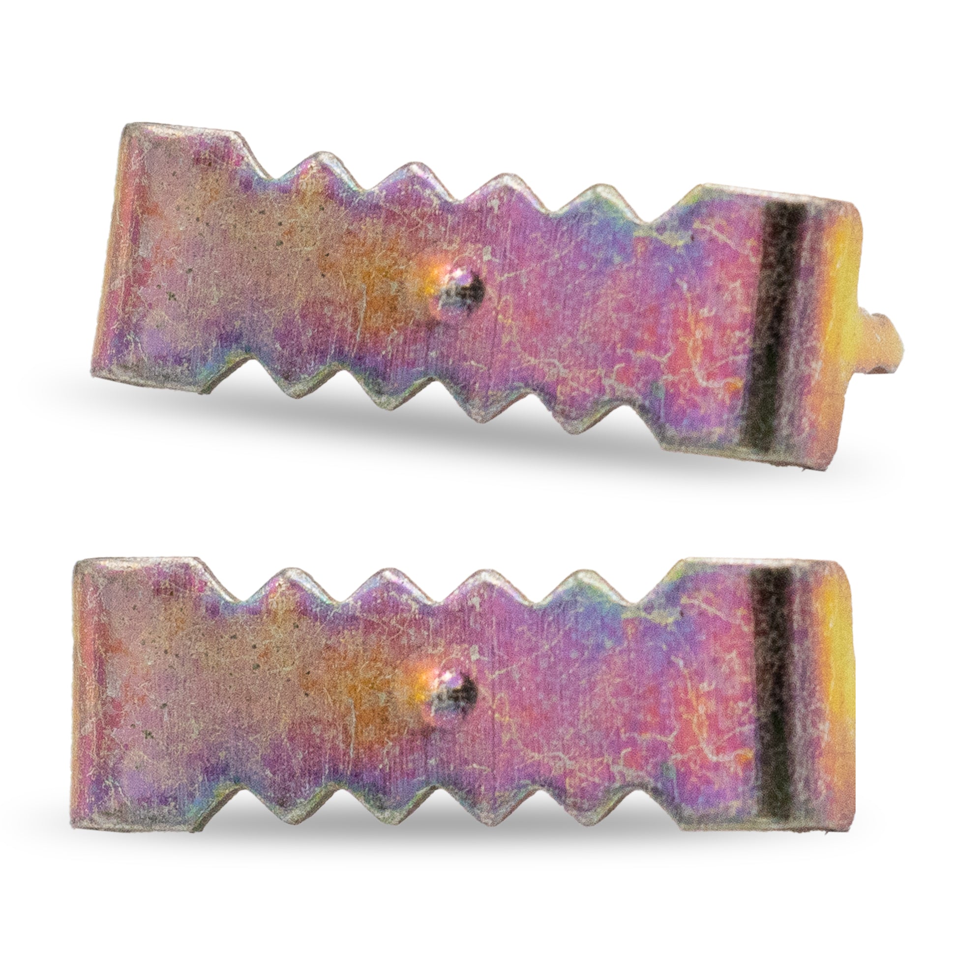 100 Zinc Plated Small No Nail Sawtooth Picture Frame Hangers for Softwood - back and hardware